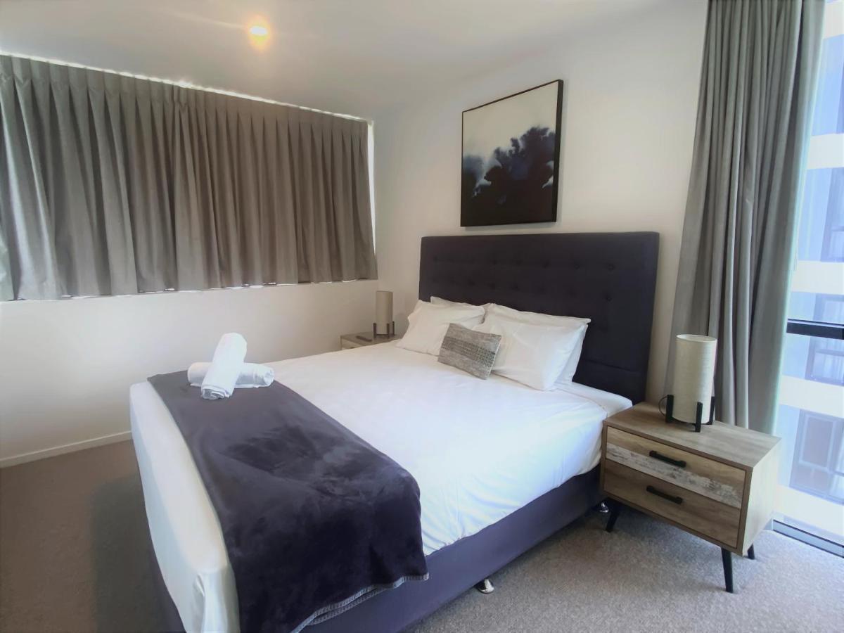 Qube Broadbeach Gold Coast Esterno foto
