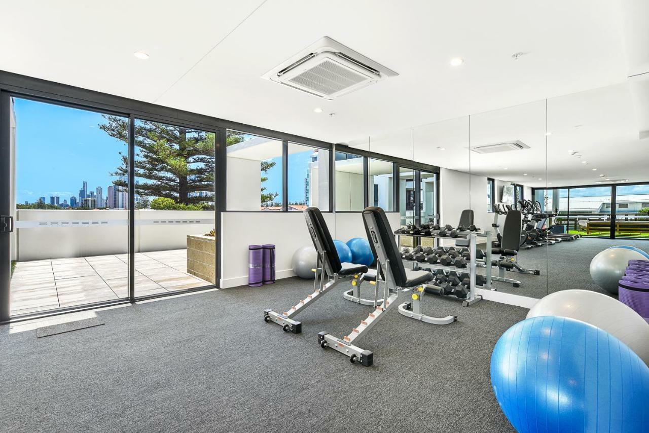 Qube Broadbeach Gold Coast Esterno foto