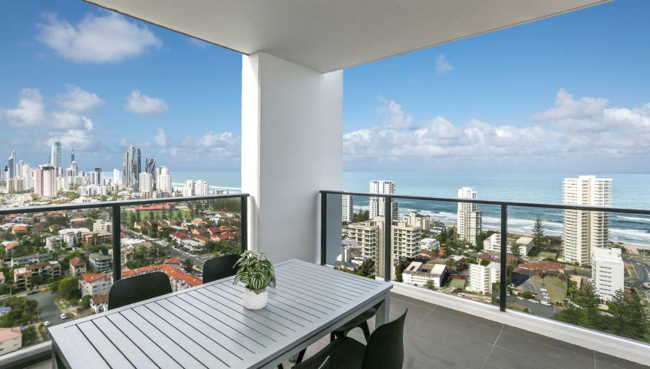 Qube Broadbeach Gold Coast Esterno foto
