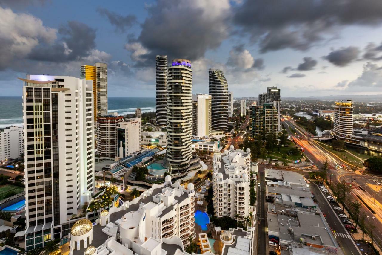 Qube Broadbeach Gold Coast Esterno foto